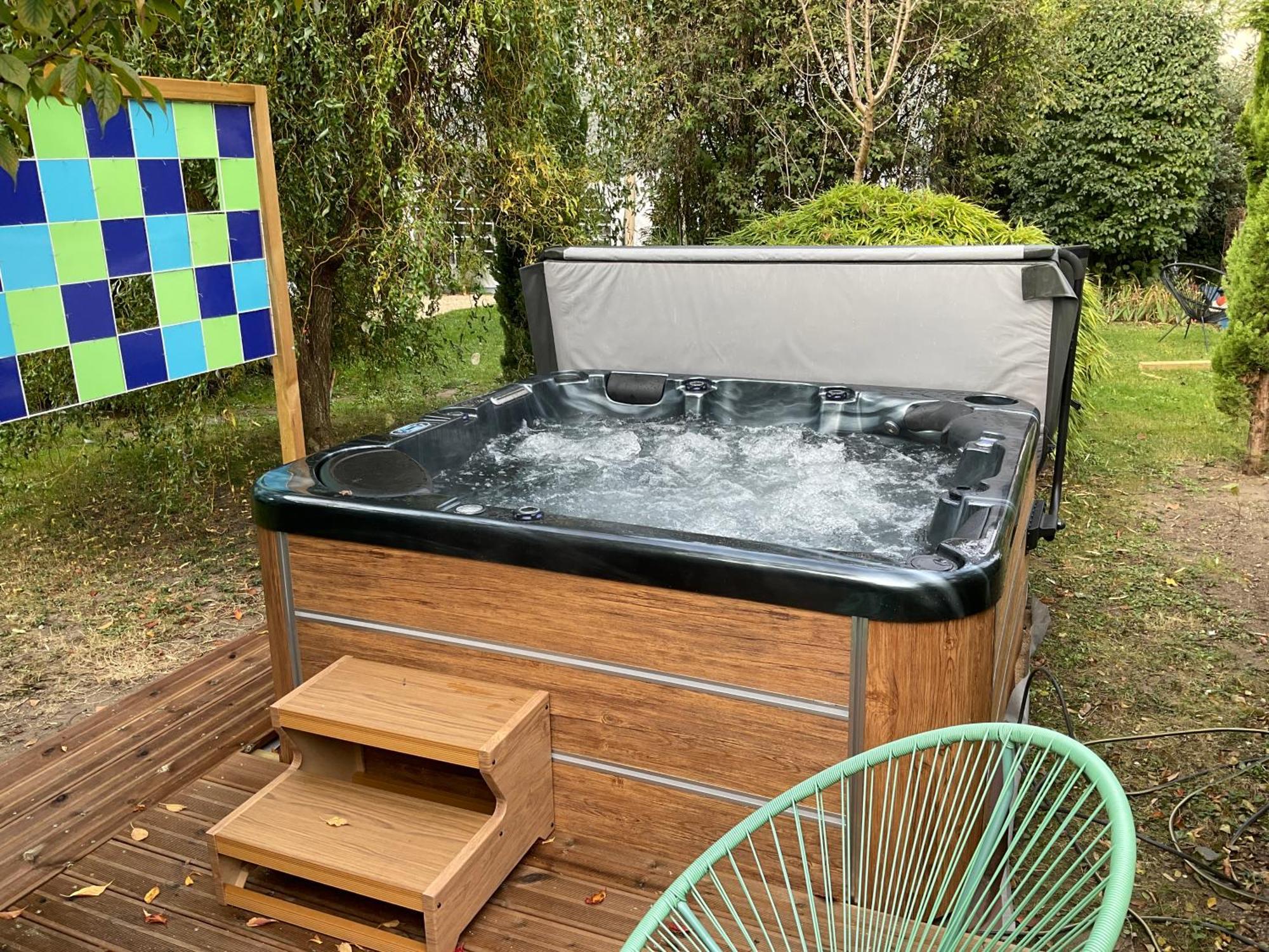 Ainsi De Suites - Chambres & Table D'Hotes - Spa & Massages Reugny  Exterior foto